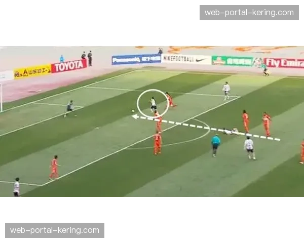 “深度报道：CBA季后赛将引入全新智能数据系统，辅助裁判与战术分析”