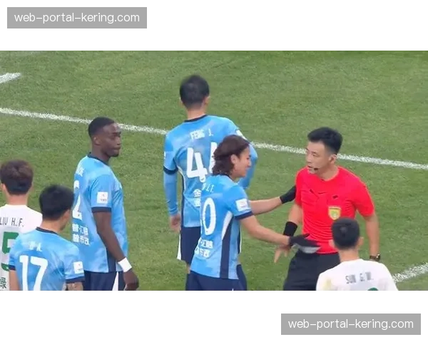 河南队vs辽宁铁人：两队均寻求摆脱中下游位置，保级关键战前的阵容调整